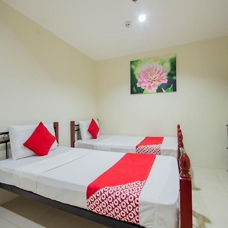 Oyo 707-908 Salinas Suites Cebu Εξωτερικό φωτογραφία